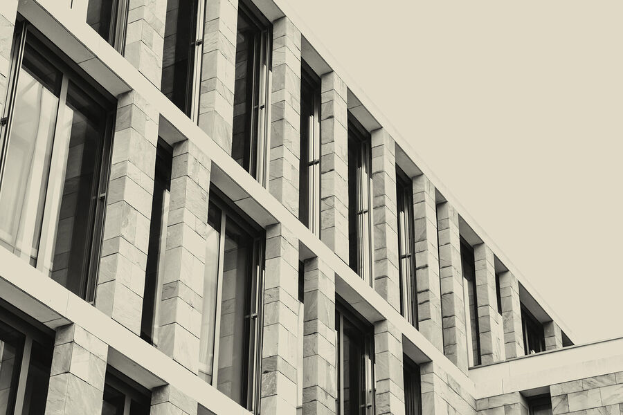 Vrijdag 17 april gesloten